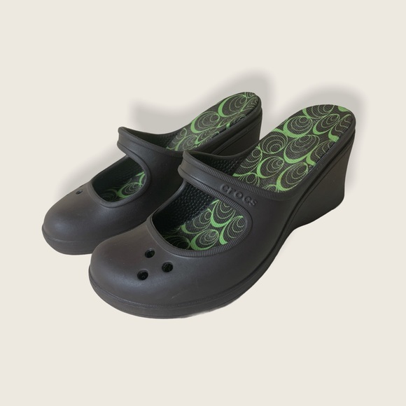 Mary jane crocs size 7 Clearance